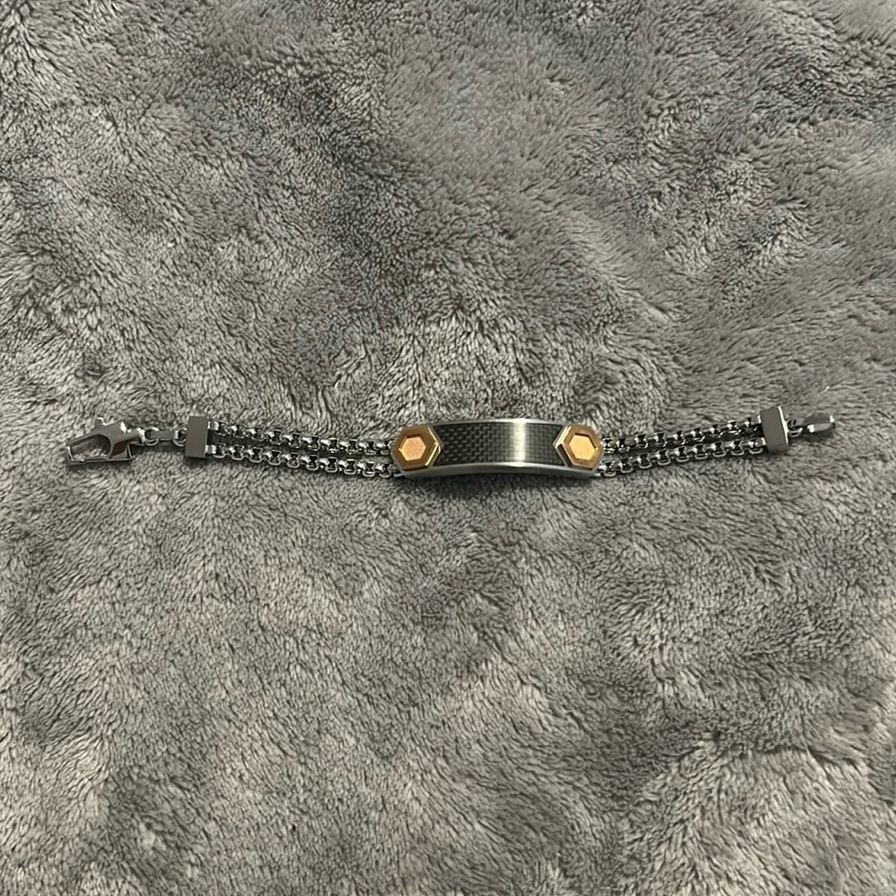 2 tone SS and rose golds with carbone fiber details bracelet